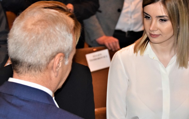 Viorica Dăncilă ar accepta să fie nașa lui Dragnea: O cunosc pe Irina, mi se pare un gest de normalitate!