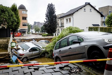 Orașul olandez Valkenburg aan de Geul, aflat la granița cu Belgia și Germania, a fost grav lovit de inundații | Foto: Profimedia