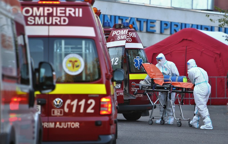 Bilanț COVID, 4 octombrie. Puțin peste 1.400 de cazuri noi în ultimele 24 de ore