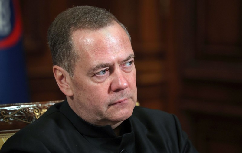 Dmitri Medvedev îl amenință pe Donald Trump, după ce președintele american a cerut oprirea războiului în 10-12 zile