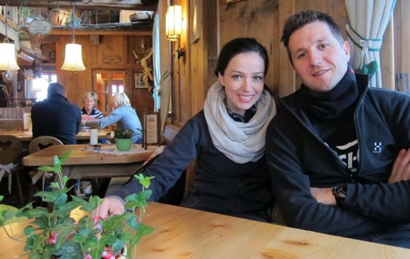 Andi Moisescu, vacanţă la înălţime alături de soţia lui, Olivia Steer | FOTO