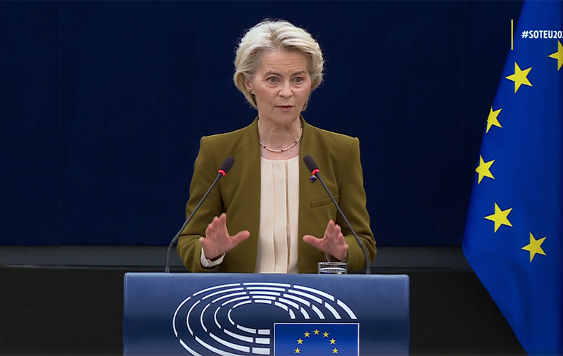 Ursula von der Leyen susține că „ambițiile Rusiei nu se limitează la Ucraina” și avertizează că UE „îşi va apăra fiecare centimetru al teritoriului său”
