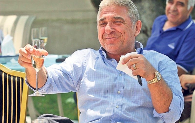 Giovani Becali îşi lasă barbă în puşcărie dacă va fi condamnat definitiv în «Dosarul transferurilor»