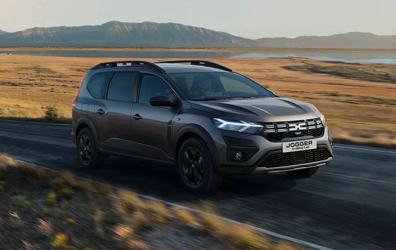Dacia a anunțat prețurile pentru primul său model hibrid
