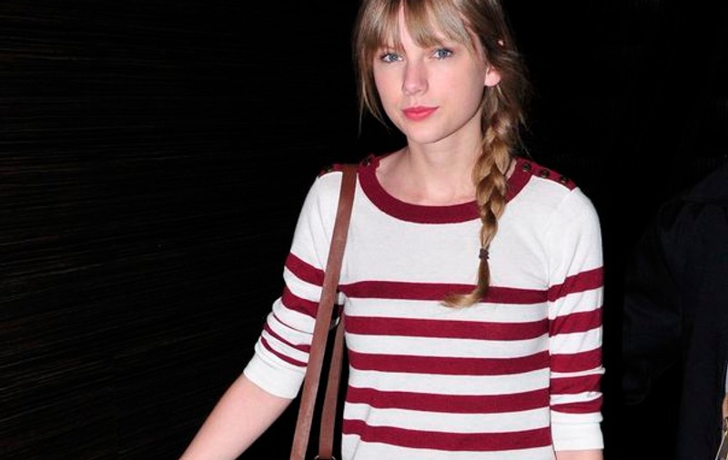 Taylor Swift, nemachiată. Îți place cum arată?