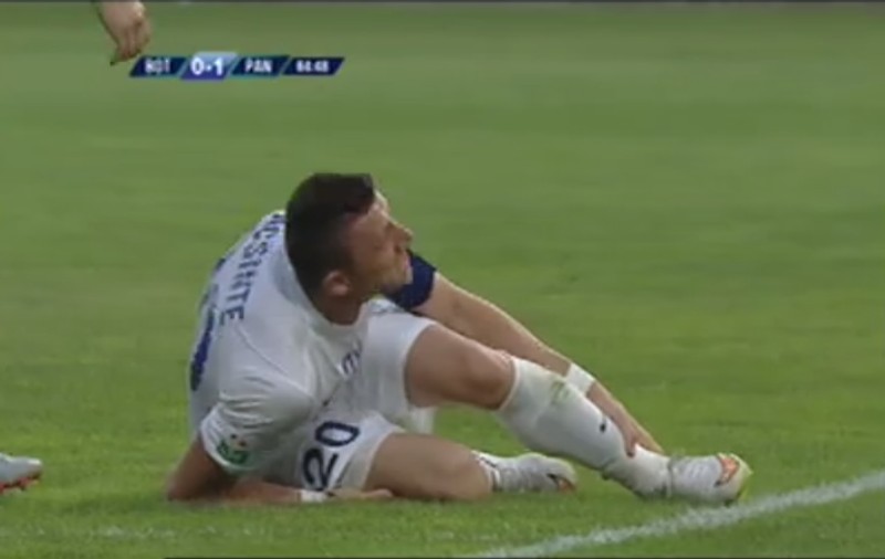 Căpitanul Botoşaniului, Florin Acsinte, îl acuză pe pandurul Mrzljak. ^"A vrut să mă rupă! Nici nu şi-a cerut scuze" / EXCLUSIV