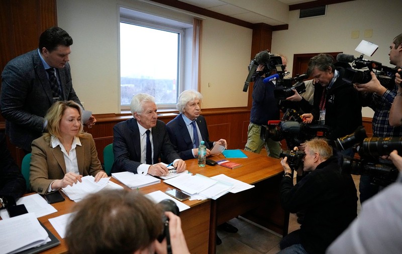 Grupul Helsinki, cea mai veche organizație pentru apărarea drepturilor omului din Rusia, dizolvat de justiția rusă