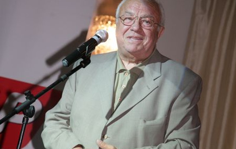Alexandru Arşinel îşi serbează astăzi ziua de naştere. La mulţi ani, maestre!