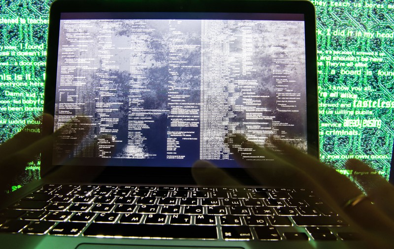 Apple, șantajată de un grup de hackeri ruși. Pentru ce vor aceștia 50 de milioane de dolari
