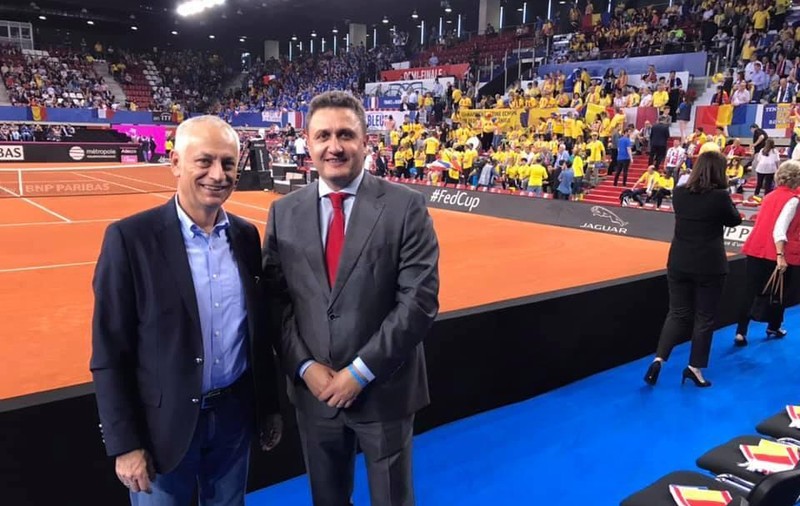 EXCLUSIV / Dovada că Daniel Jianu, reprezentantul MTS, a fost la Rouen. Directorul controlează 10 dintre cele 54 de cluburi care vor vota la alegeri