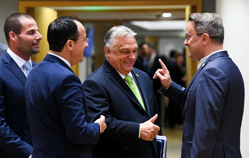 Comisia Europeană i-a deblocat Ungariei fonduri de 10 miliarde de euro, înaintea summitului care va decide dacă vor începe negocierile de aderare cu Ucraina