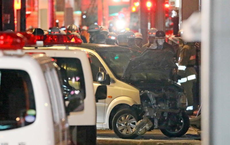 9 răniți după ce un bărbat a intrat cu mașina în mulțime, la Tokyo