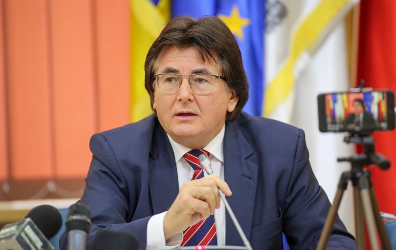 Nicolae Robu respinge ideea unor grupuri de interese: „Am prieteni, dar prietenia nu se amestecă cu activitatea asumată de serviciu”