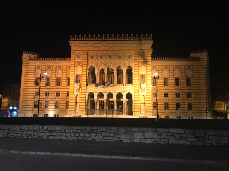 Biblioteca istorică sau Vijećnica, din Sarajevo