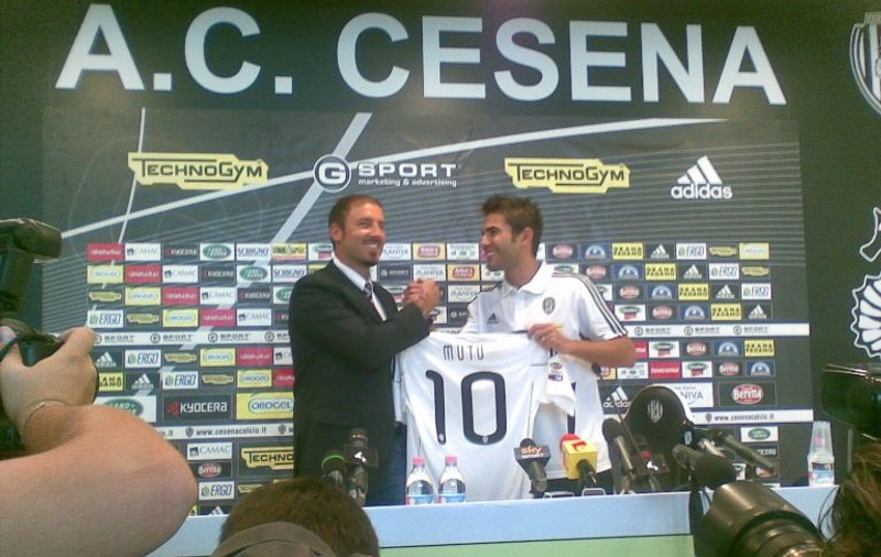 Mutu a fost prezentat la Cesena