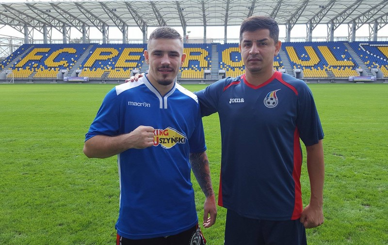 Amansio Paraschiv, campion mondial Superkombat, joacă vineri împotriva echipei de suflet, Petrolul 52 Ploiești. ”Iubesc lupii, dar lupt pentru echipa mea”