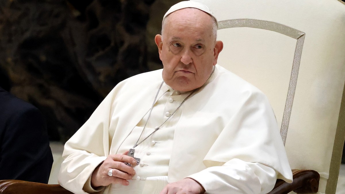 Papa Francisc se află în spital.