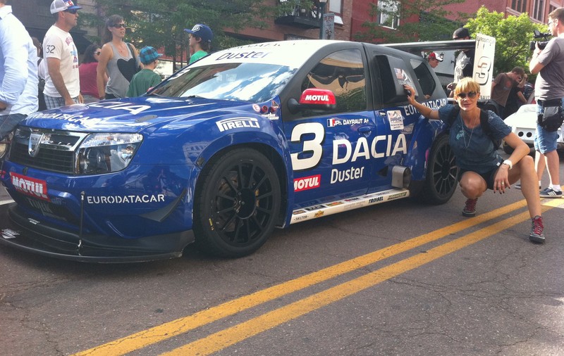 Roxana Ciuhulescu a fost cu cea mai puternica Dacia la cursa de la Pikes Peak (Statele Unite)
