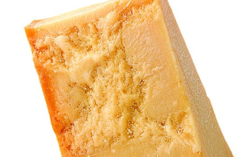 Parmezanul dă savoare mâncării