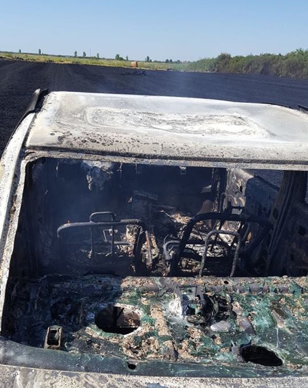 Incendiile de vegetație fac ravagii în Timiș. O mașină și mai multe hectare de teren, făcute scrum