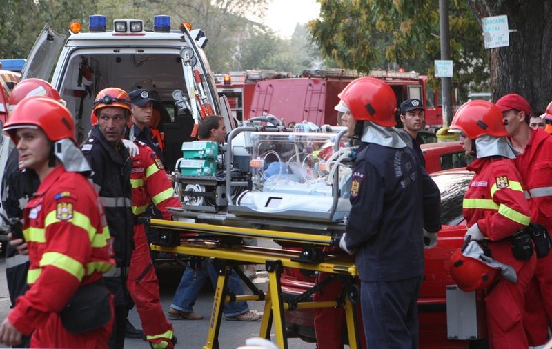 Doi dintre cei cinci bebeluşi de la Giuleşti au fost externaţi astăzi