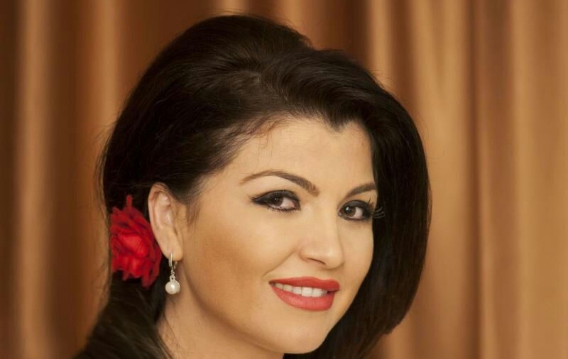 Cântăreața Claudia Ghițulescu a leșinat de foame. “Nu poți rezista”