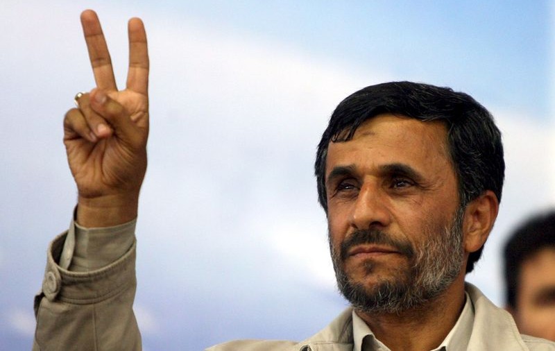 Ahmadinejad, reales preşedinte al Iranului 