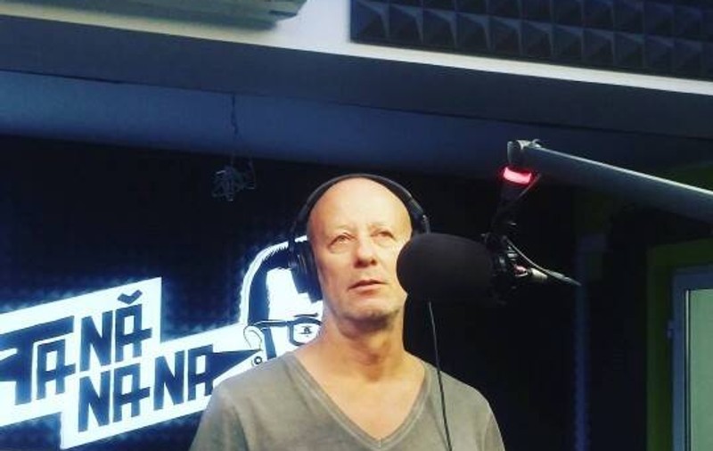 Cum arăta Andrei Gheorghe în tinerețe. Imagini de colecție cu fostul realizator TV și radio