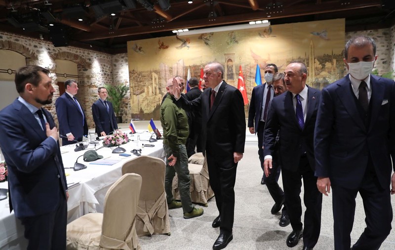 Turcia anunță că încearcă să reunească delegațiile din Ucraina și Rusia pentru o nouă rundă de negocieri, peste două săptămâni
