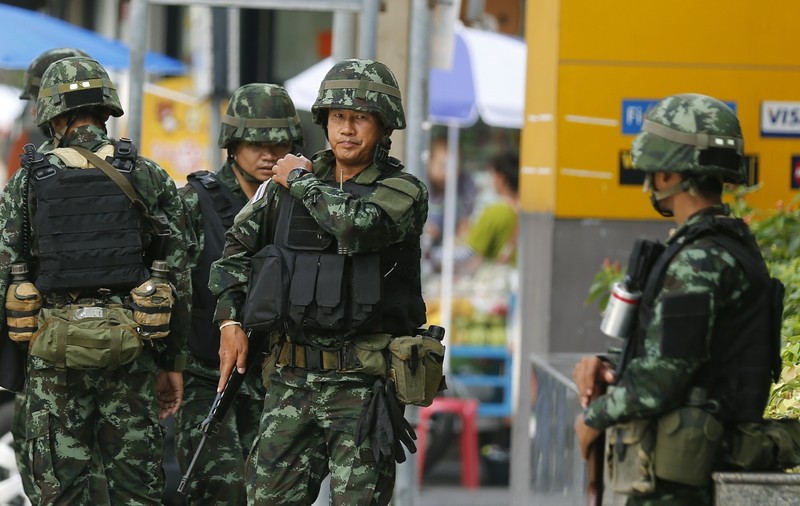 Armata din Thailanda a decretat LEGEA MARŢIALĂ