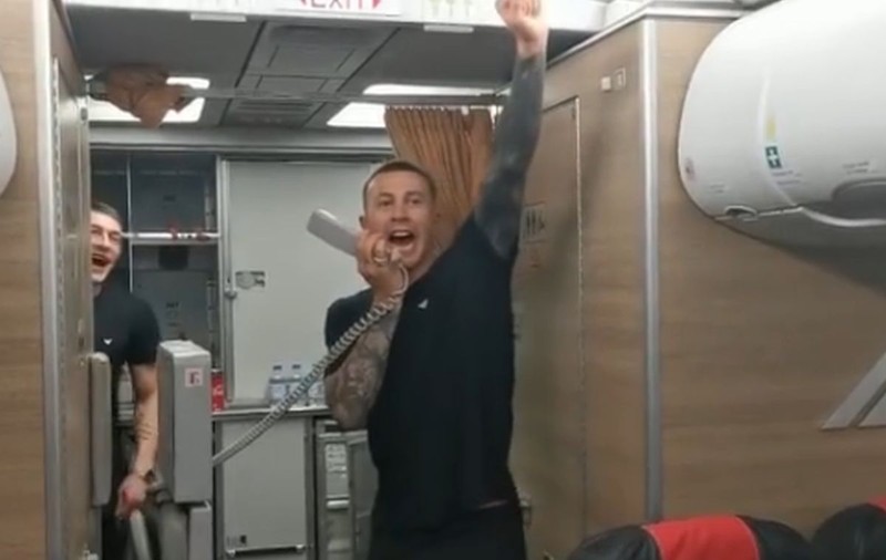 Momente emoționante în avion cu jucătorii Italiei, după „sfertul” de la Euro 2020 împotriva Belgiei