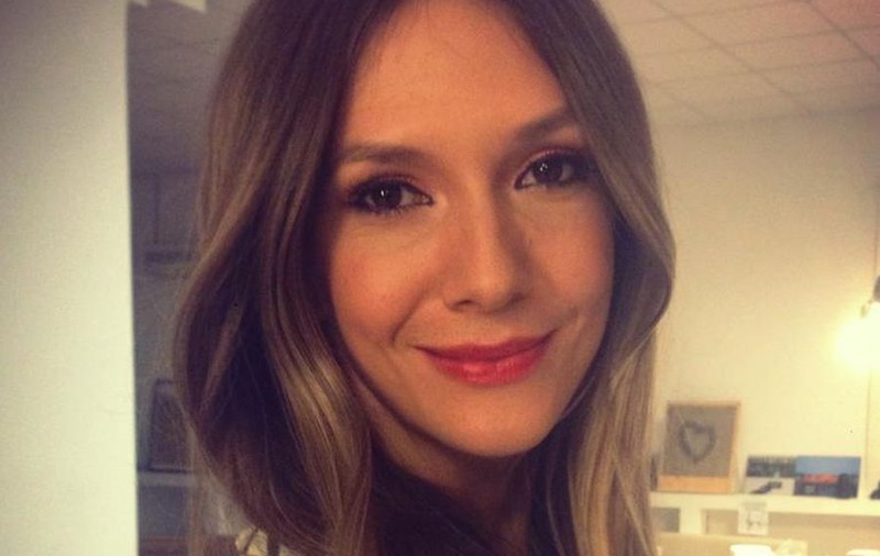 ADELA POPESCU nu mai poate după EA! Uite-o pe blondă lângă una dintre CELE MAI DRAGI persoane din viaţa ei!