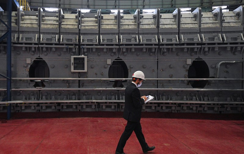 La câteva ore după ce Libertatea a scris despre colaborarea România-Rusia în cercetări de fizică atomică, ministrul Burduja a anunțat că o va suspenda