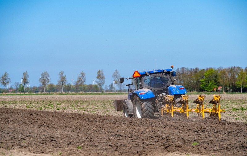 Jafuri în serie la ferme olandeze: „Tractoarele noastre furate au fost deja localizate în România”