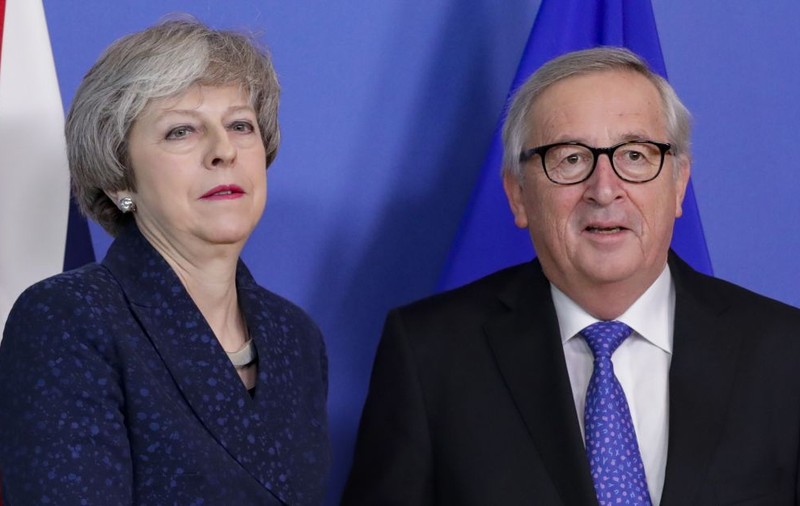BREXIT | Jean-Claude Juncker se va întâlni cu prim-ministrul Theresa May