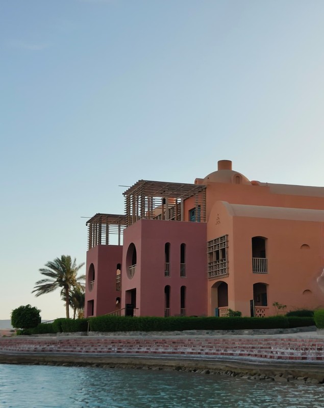 Românii, în top 5 turiști în Hurghada, Egipt, de la pandemie până în prezent: cum poți organiza un sejur ușor și fără stres