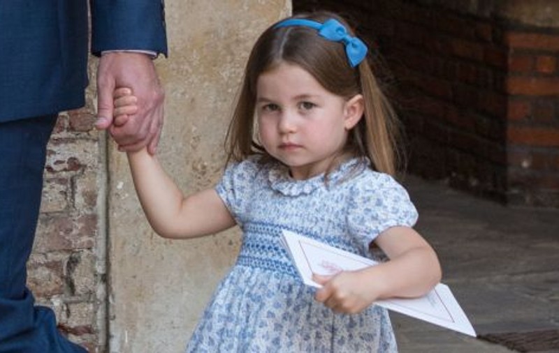 FOTO | Ce le-a spus Prințesa Charlotte fotografilor prezenți la botezul Prințului Louis. Îndrăzneala ei a uimit pe toată lumea
