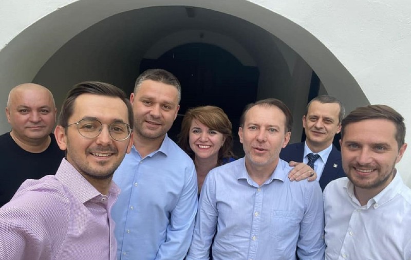Ciprian Ciucu și-a depus candidatura pentru șefia PNL București. E susținut de Florin Cîțu