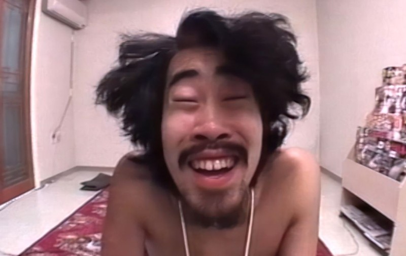 Gol pușcă, singur și hrănit cu mâncare pentru câini timp de 18 luni, într-o emisiune TV. Povestea cutremurătoare a japonezului „împins până în adâncurile iadului”