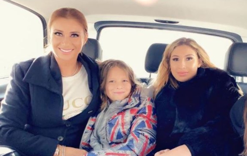 Bebeto, fiul Anamariei Prodan și al lui Laurențiu Reghecampf, are iubită. Sarah, sora mai mare, l-a dat de gol: „Încă îl văd ca pe un bebeluș”