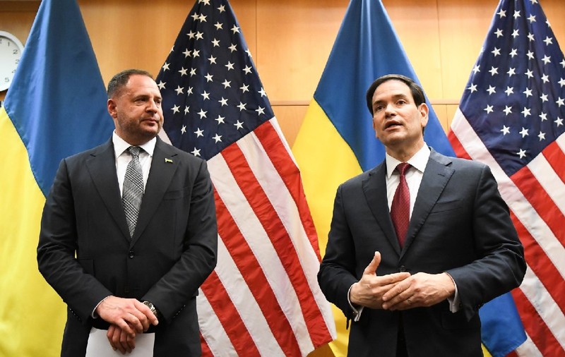 SUA şi Ucraina spun că au realizat o versiune „perfecționată” a planului de pace, dar nu există un acord pentru garantarea securității Kievului