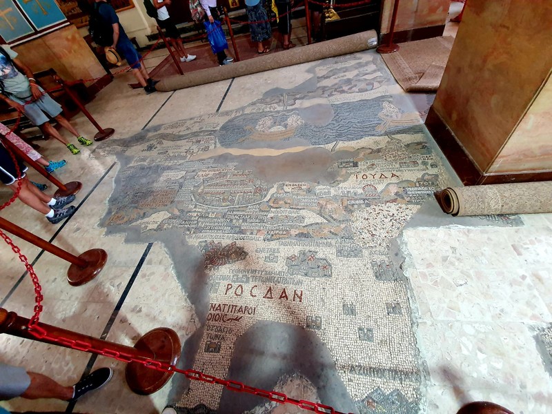 Podeaua Bisericii Sfântul Gheorghe din Madaba