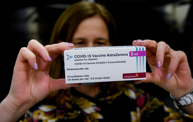 Africa de Sud ar putea vinde vaccinurile anti-COVID-19 de la AstraZeneca. „Este o opțiune”