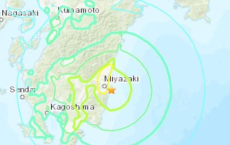Avertizare de tsunami în Japonia, după un cutremur cu magnitudinea de 6,8 în largul coastei de sud-vest