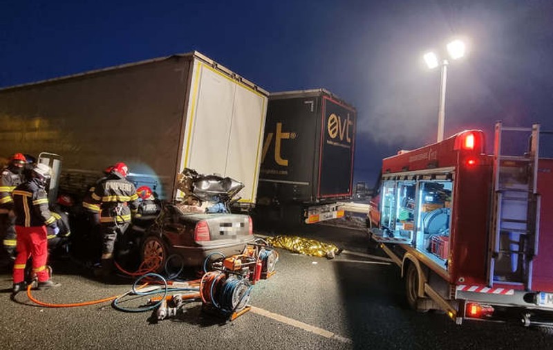 Accident grav, soldat cu trei morți, lângă Vama Nădlac 2. Traficul spre graniță, reluat după două ore și jumătate