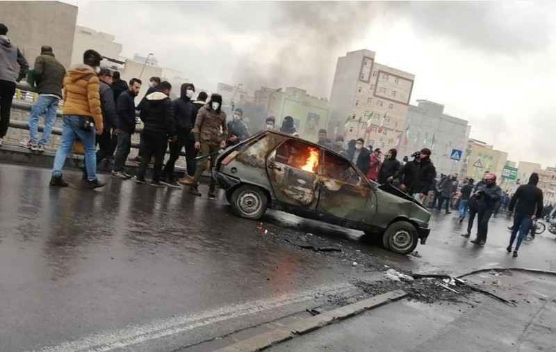Amnesty: Cel puțin 304 persoane au fost masacrate în reprimarea protestelor din Iran