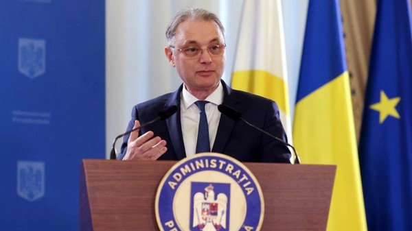 Luca Niculescu, propunerea de premier a lui Nicușor Dan, este secretar de stat în MAE și coordonatorul aderării României la OCDE. Foto: Inquam Photos / George Călin