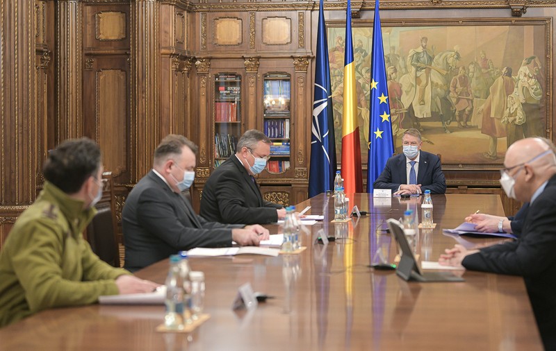 ORA 15:00 | Ședință la Palatul Cotroceni privind gestionarea epidemiei de COVID-19. Nicolae Ciucă, Nelu Tătaru și Raed Arafat, convocați de Klaus Iohannis