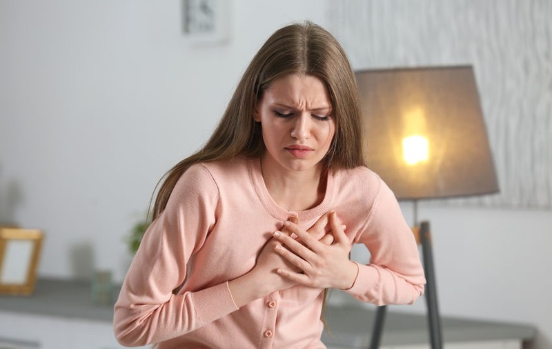 6 simptome ale infarctului care apar numai la femei
