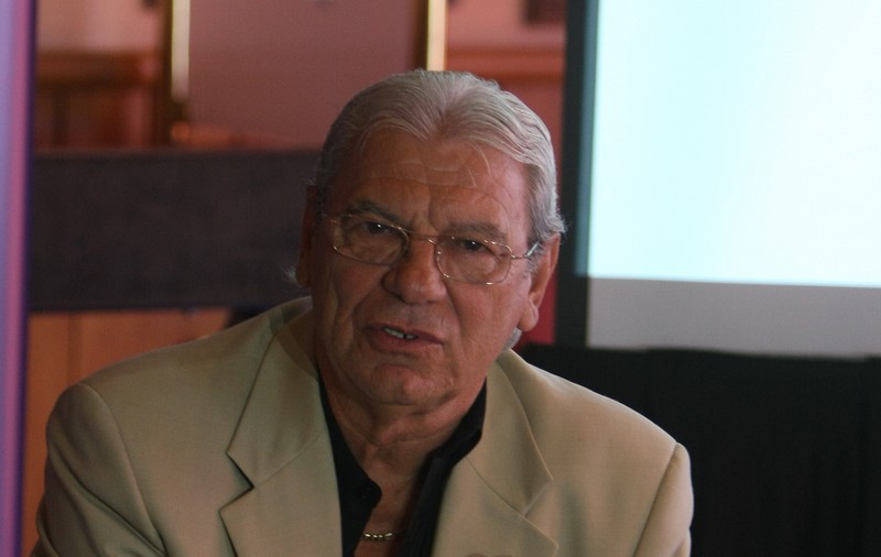 Emeric Ienei, la 79 de ani: ”Îmi doresc să fiu sănătos, să mai trag de timp!”. Și Mirel Rădoi petrece